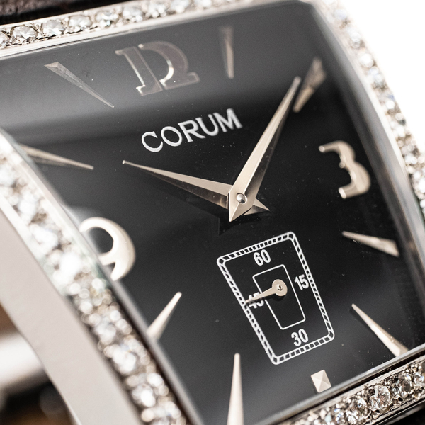Corum Trapèze Pırlanta Bezelli Kol Saati - Ref. 106.404.20